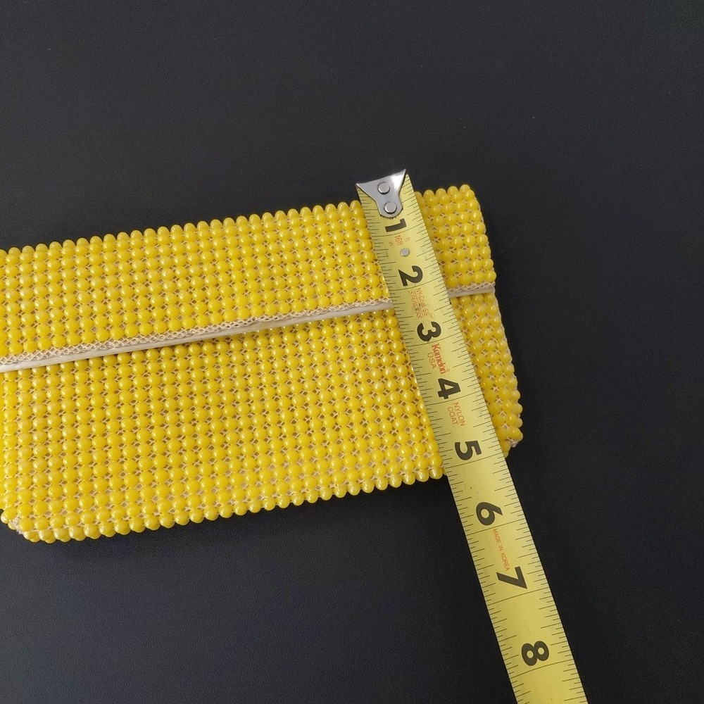 Vintage 60's Handbag Bright Yellow Plastic Beading United Capr Clutch Retro Geek - Picture 8 of 9
